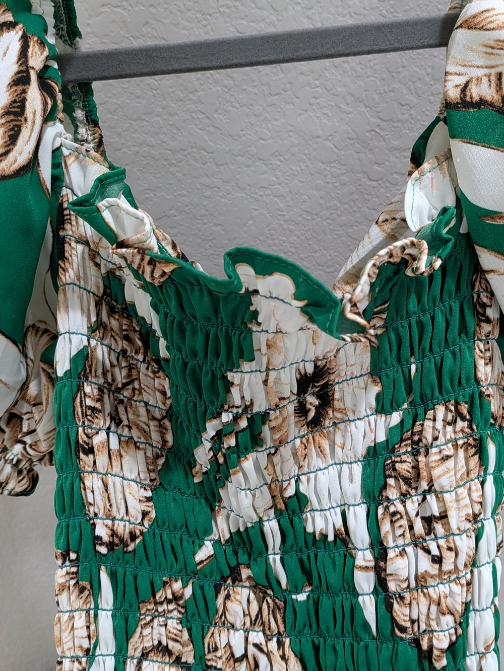 Green Floral Puff-Sleeve Midi Dress festival spirit size Small - Picture 5 of 7